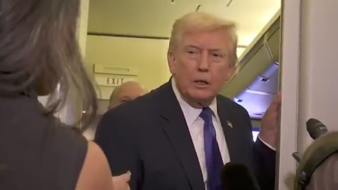 Trump’s Statement About JD Vance Debunked | Kennedy Center Booing Video