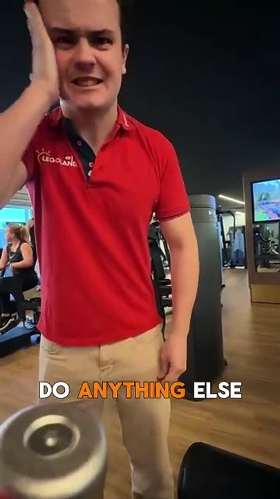 Man Has Full Meltdown Over a Gym Machine
