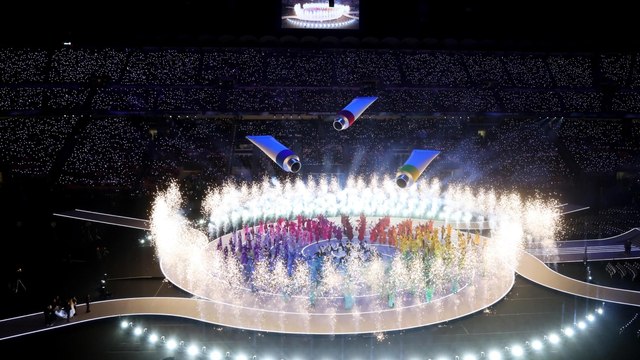 Cosa ha detto Paolo Petrecca: tutte le gaffe della telecronaca Rai alla cerimonia di apertura delle Olimpiadi Milano-Cortina