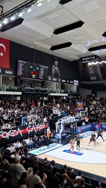 İlk Yarı Sonucu - Beşiktaş 43-34 Esenler Erokspor - Türkiye Sigorta Basketbol Süper Ligi 19. Hafta