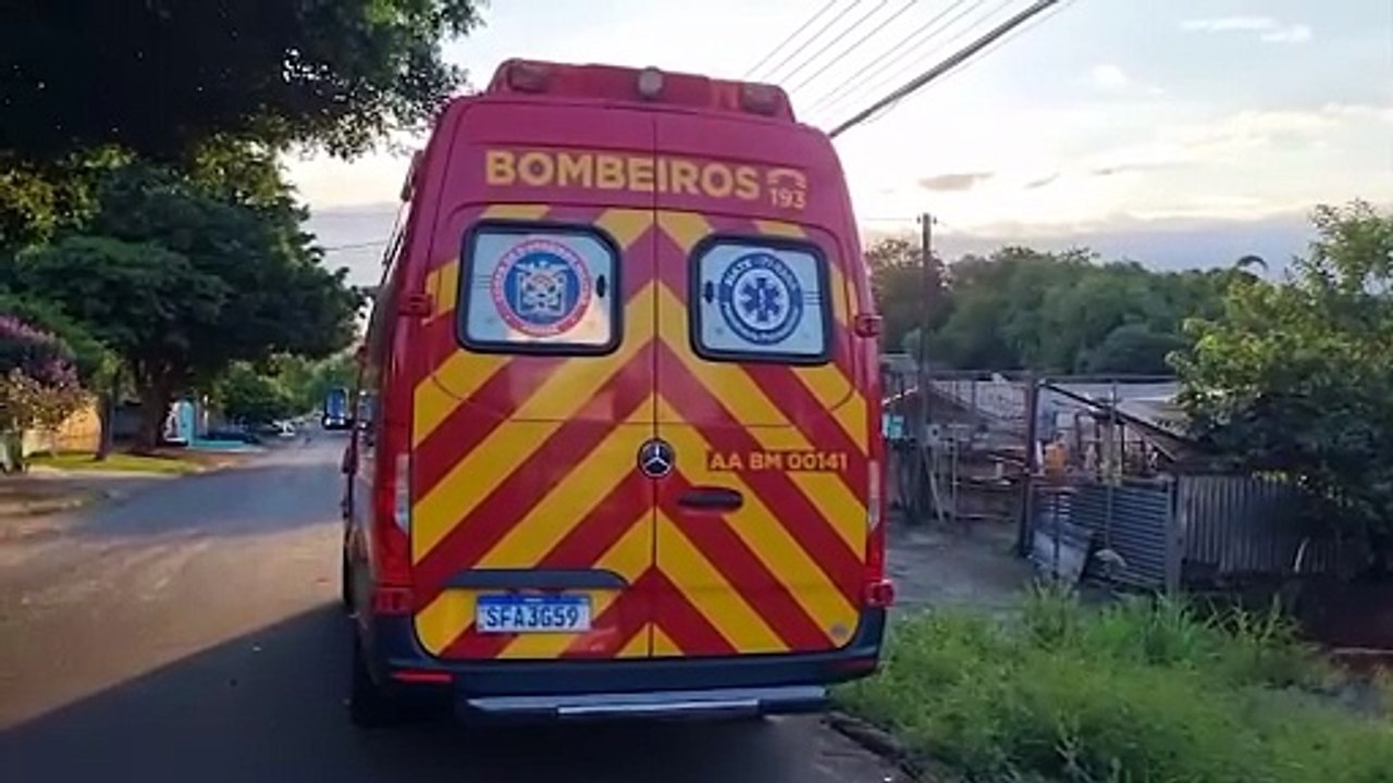 Jovem cai de bicicleta no Bairro Parque São Paulo e sofre laceração na perna