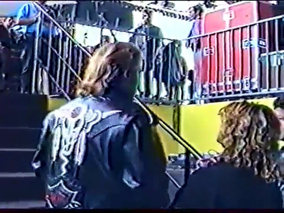 1991 – Johnny Hallyday – Backstage à la Fête de l’Humanité (images amateurs, 15 septembre)