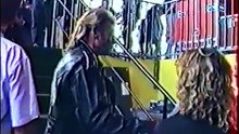 1991 – Johnny Hallyday – Backstage scène à la Fête de l’Humanité (15 septembre)
