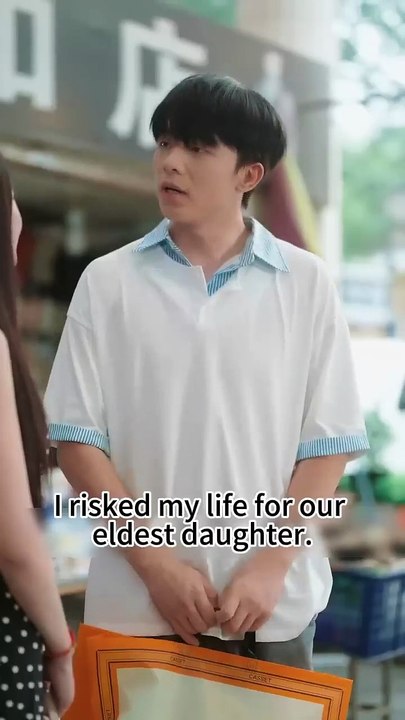 Chinese Short Drama My online girlfriend loves me a lot.