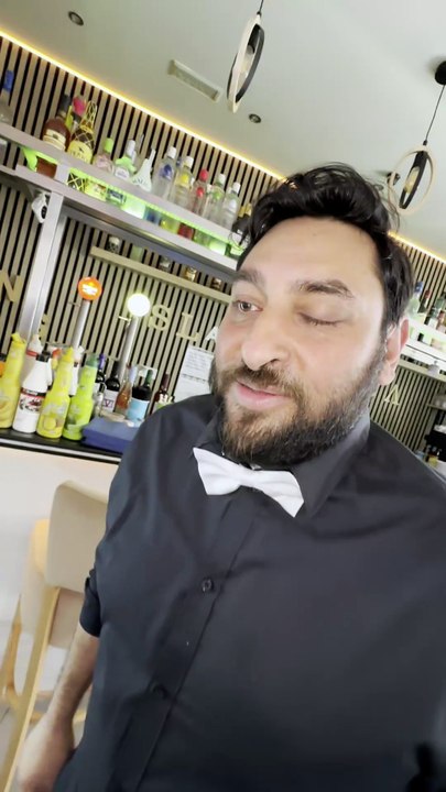 Un Bar Peculiar ✅ #gitanos #viral #fy #comedia #humor