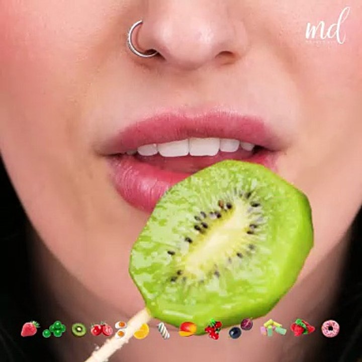 Treat your ears to an eating ASMR! 😋🔊