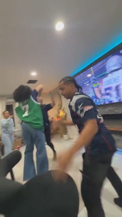 La reacción caliente de un aficionado de los Patriots al ver la derrota de su equipo en la Super Bowl