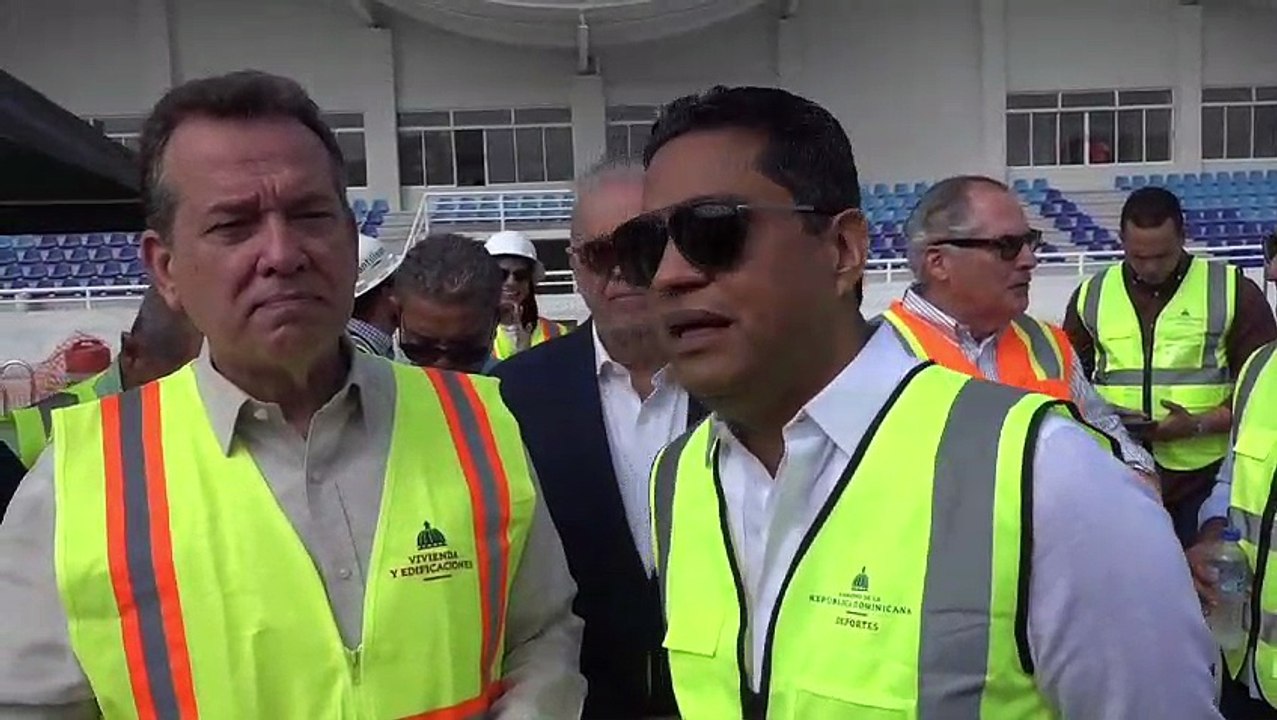 Ministros Kelvin Cruz e Ito Bisonó inspeccionan avances de obras para Juegos Centroamericanos