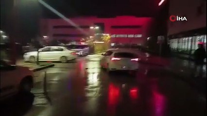 Güllü'nün kızı ve arkadaşı yurt dışına kaçma hazırlığı yaparken yakalandı