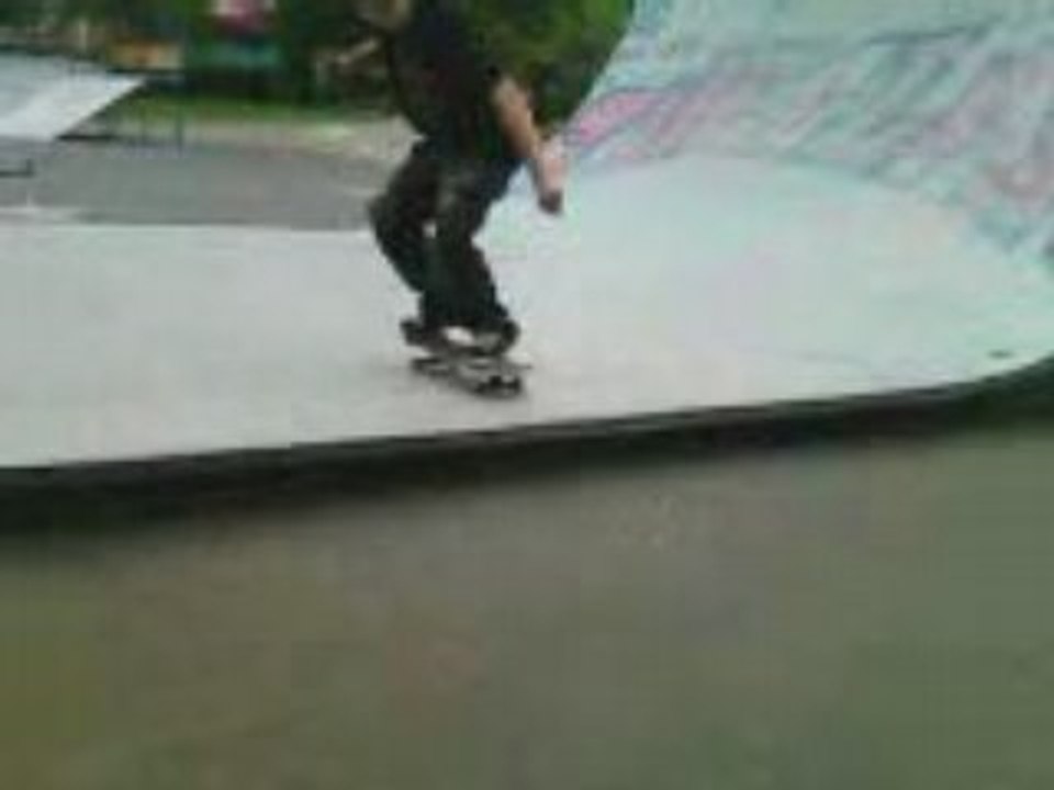 Pop shove it antoine