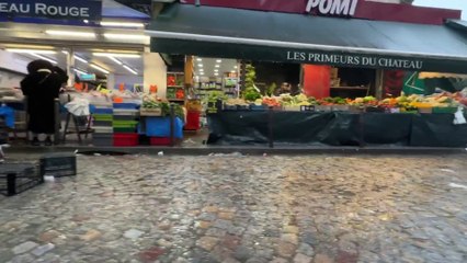 Paris : les vendeurs à la sauvette font leur loi dans le 18ème arrondissement