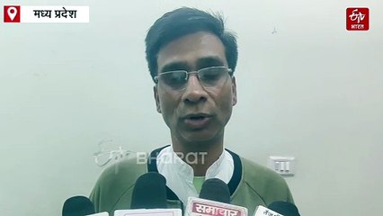 जहरीला धुआं या कुछ और? महीदपुर गर्ल्स हॉस्टल में 15 छात्राएं अचानक बीमार, सभी को गले में जलन