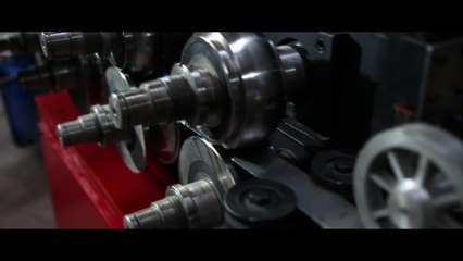 Open top drum lock ring roll forming machine