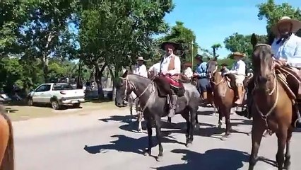 Desfile Gaucho - Fiesta de  "A Poncho y Espuelas" - Melo, Cerro Largo 06/12/2025