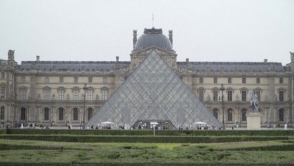 Inondation au Louvre : entre 300 et 400 ouvrages ont été abîmés