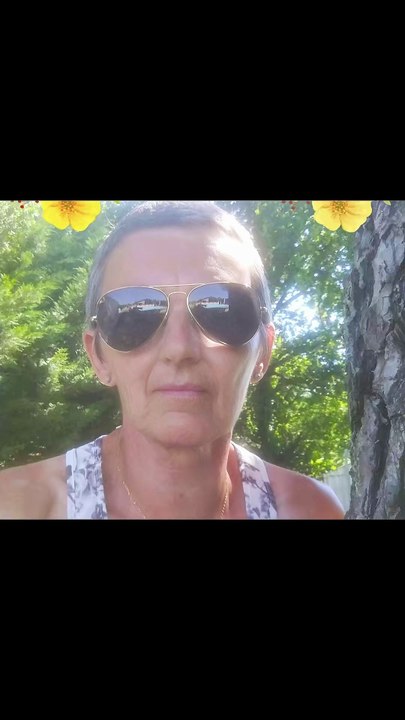 Ils parlent… mais ils regardent quand même 👀Merci pour le soutien invisible les amours 🤭