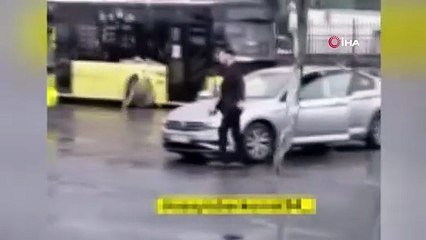 Şişli’de İETT durağında gündüz vakti havaya ateş açan şüpheli yakalandı