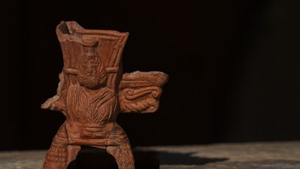 Efes'te Mısır tanrısı Serapis tasvirli tütsü kabı bulundu