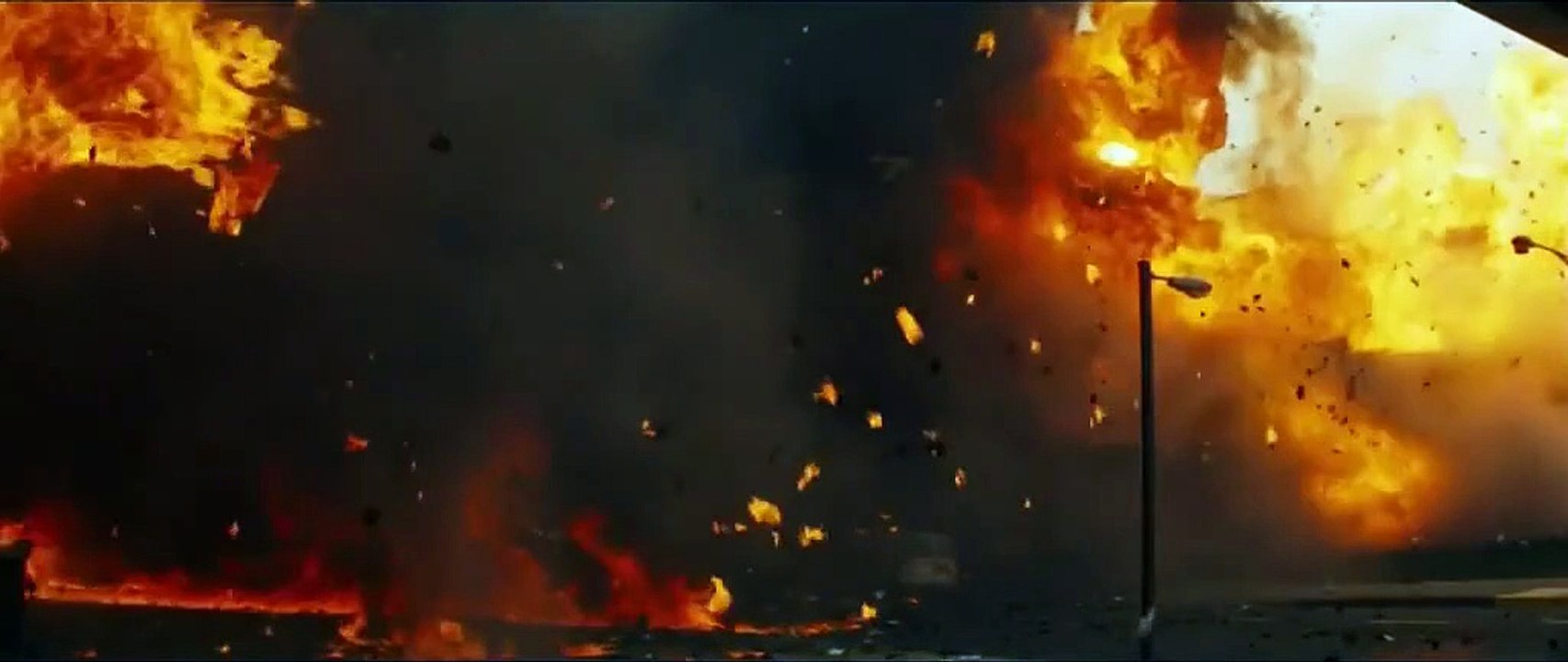 The Dark Knight - Trailer (Deutsch) HD