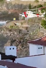 Patru morți, printre care și un român, după ce un val uriaș a lovit o piscină naturală din Spania. Un alt român a rămas rănit