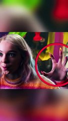 Did you notice Eni Sinclair's black nails?#celebrity #wenclair #wednesday #wednesdayseason2