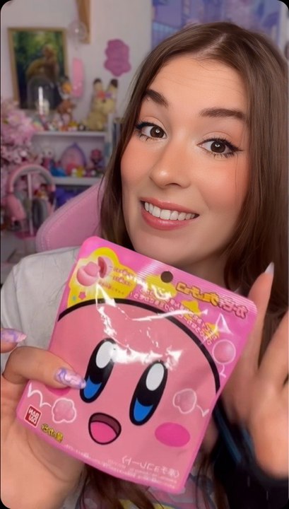 Des bonbons pelables KIRBY???
