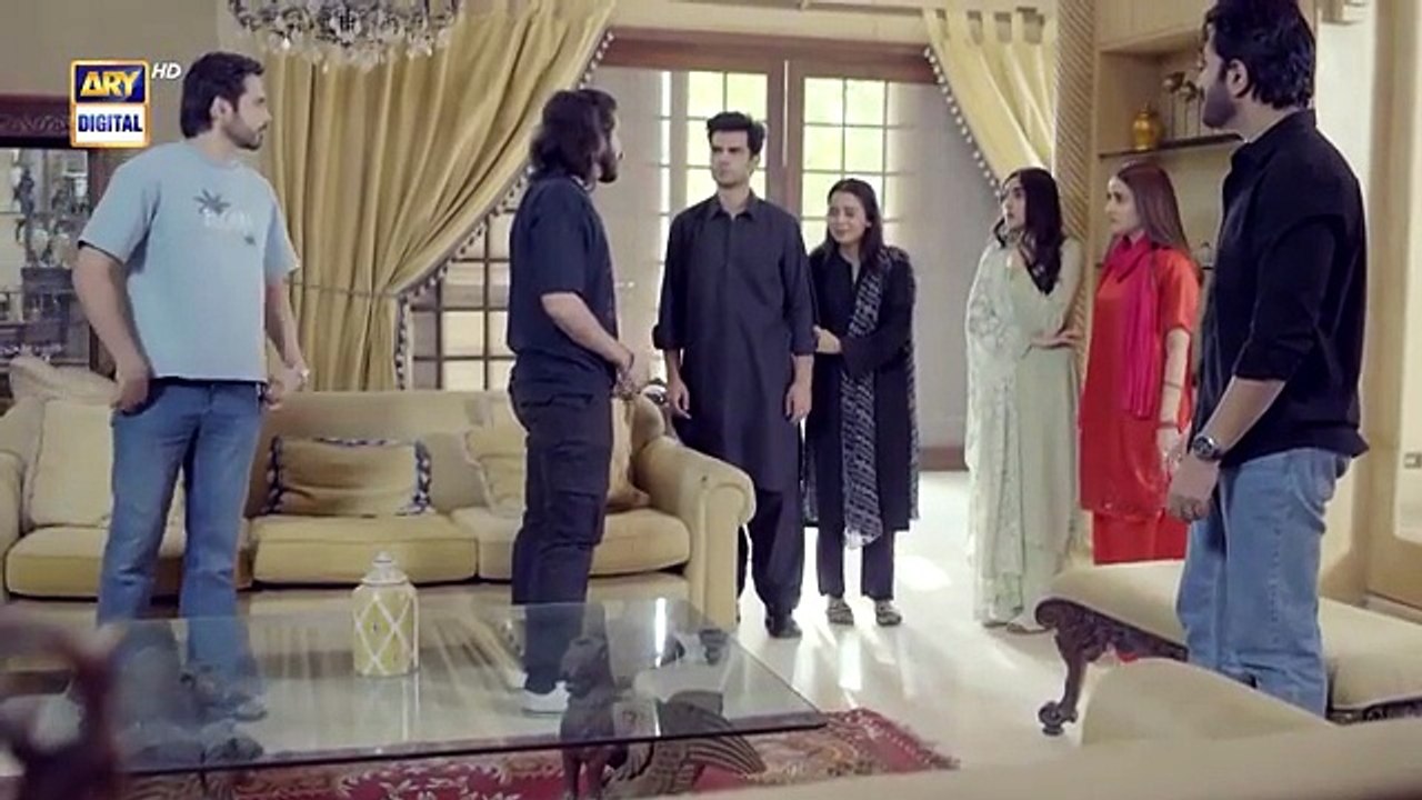 Yeh meri biwi hai 😡 | Chaalbaaz