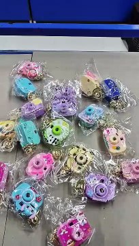 Projection Camera Keychain Unboxing | Astronaut, Kitty, Unicorn & Cute Characters Gift Idea