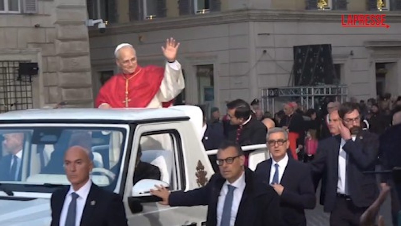Immacolata, Papa Leone in Piazza di Spagna per l’omaggio alla statua della Madonna