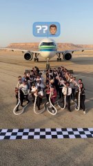 "HOW MANY PEOPLE DOES IT TAKE TO PULL A PLANE?! 😱✈️ (SHOCKING RESULTS)"