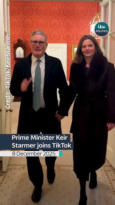 Le Premier ministre britannique Keir Starmer, qui pâtit d'une forte impopularité, a fait son arrivée lundi sur TikTok, réseau social prisé des jeunes, avec une vidéo sur l'arbre de Noël de Downing Street