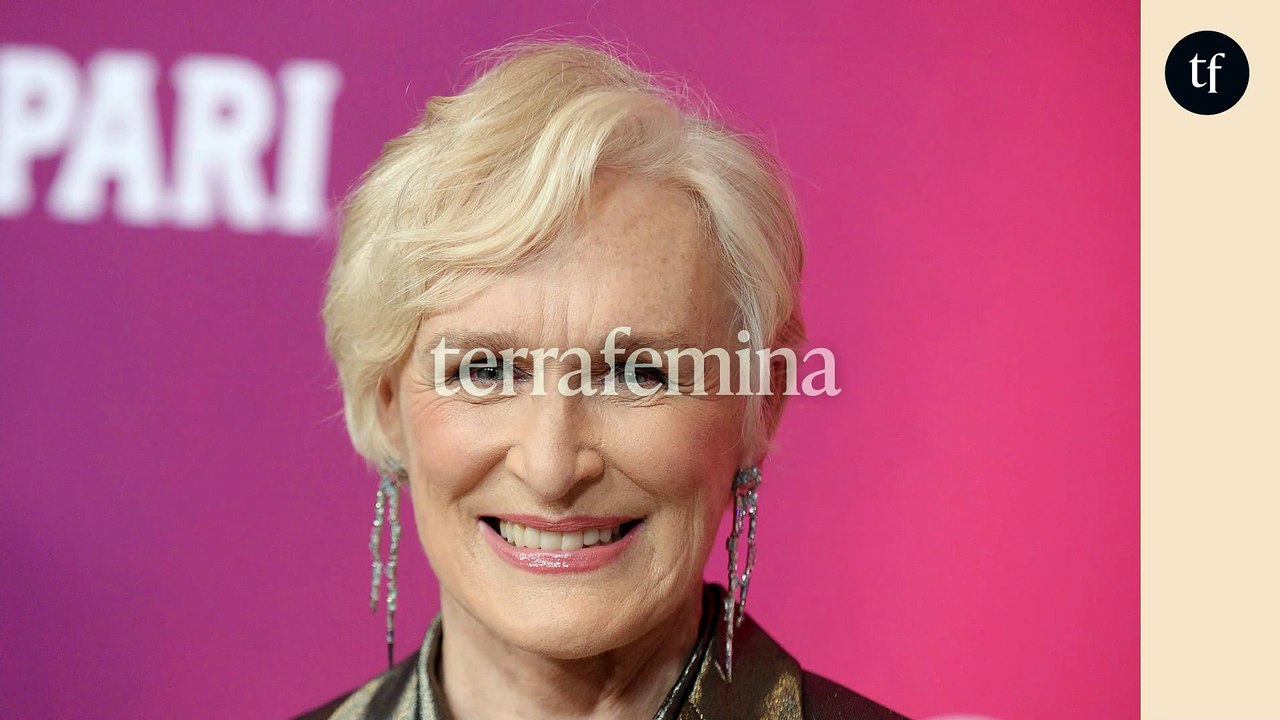 "On voit trop mes seins" : cette actrice légendaire commente ce film "truffé de scènes de sexe" qui l'a fait connaître et le trouve "choquant"