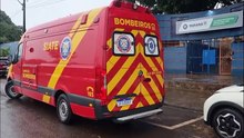 Adolescente é socorrida pelo Siate em colégio no Brasmadeira