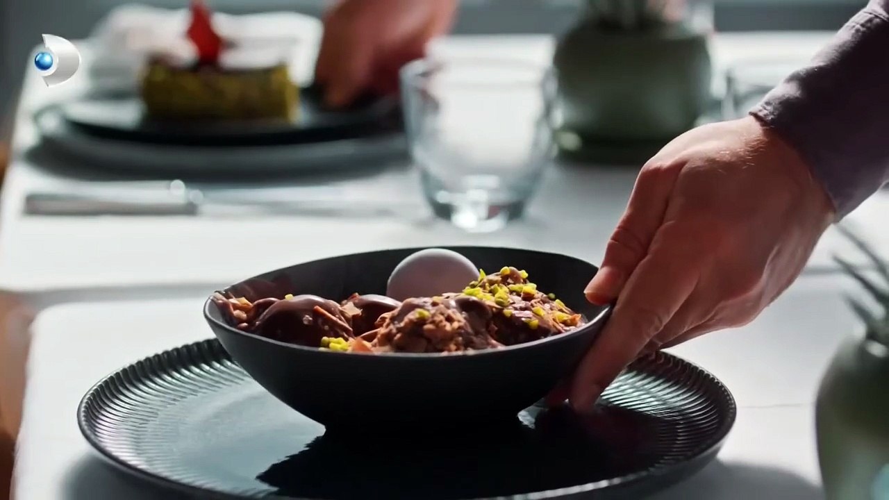 Cihan, Yeğenlerini ikna etmeye çalışıyor! Güller ve Günahlar Özel Klip