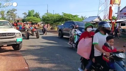 Scontri Thailandia-Cambogia: centinaia di persone si rifugiano in un centro d'evacuazione