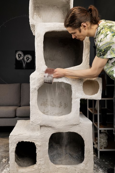Crafting a Trendy Shelf Using Upcycled Materials 🖌️🤩