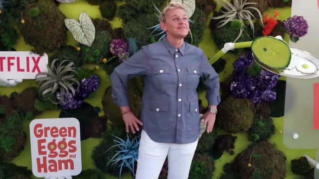 Ellen Degeneres Cries As She Walks Onto Talk Show Stage For Final Time