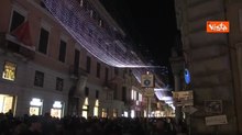 Natale 2025, ecco lo spettacolo delle luminarie di via del Corso con 500mila led