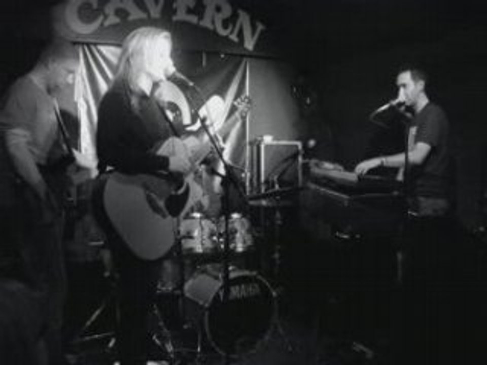 BRYNN & LES MYTHOMANES 1st TASTE