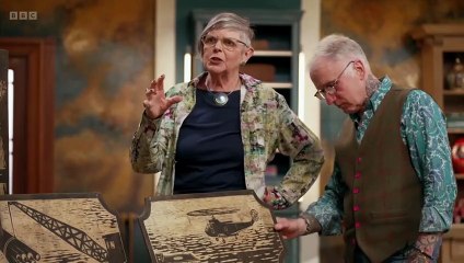 The Bidding Room - Season 7 Episode 20 - Two-Faced Baby Soap, Garden Festival Glasses, Coconut Shy Box