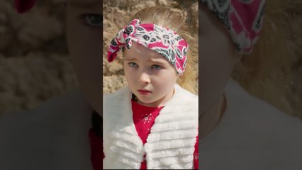 بنت صغيرة هربت من بيت أهلها   -  زهرة الثالوث #shorts  -  @atvarabic ​