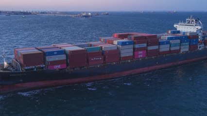 En Chine, un excédent record de 1 080 milliards de dollars pour la première fois