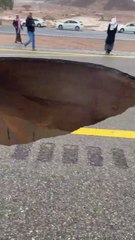 Massive Road Collapse | Sinkhole Swallows Asphalt on Tabuk Highway, Al Sharaf District - Dangerous Scene! 🚧