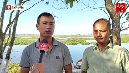 গুলপীয়া আচ্ছাদনে আৱৰি থকা মাগুৰি মটাপুং বিলত দেশী-বিদেশী পক্ষীৰ ভিৰ