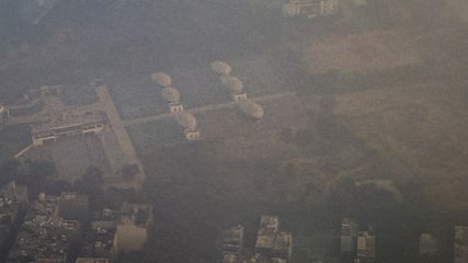 Delhi Pollution: AQI 300 पार, राजधानी में हवा Very Poor