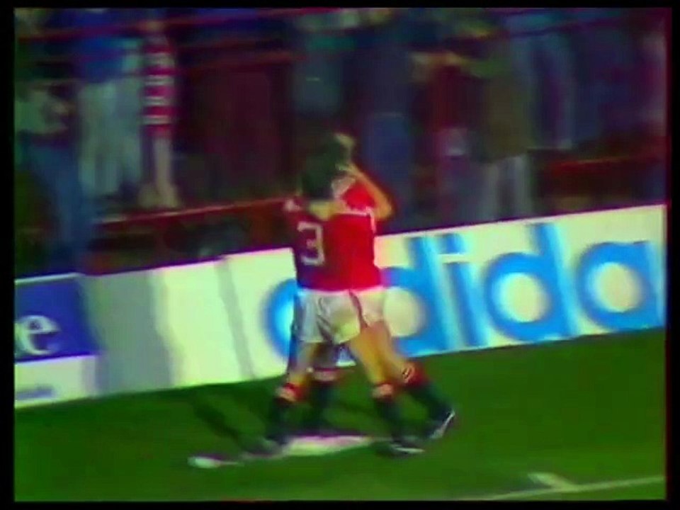 MANCHESTER UNITED - FC BARCELONE - 1984 - SAISON 1983/1984 - 2E -