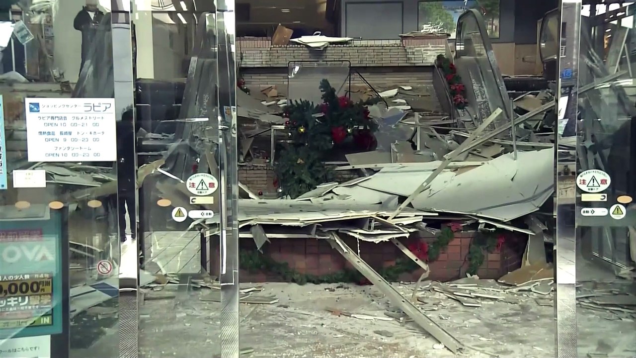 Giappone valuta i danni dopo il terremoto di magnitudo 7,5 al largo di Aomori