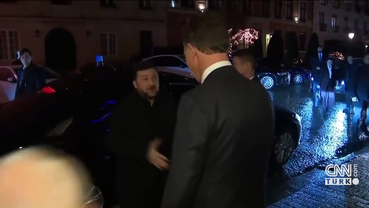 Zelenski'den barış mesajı: "Barış yönünde küçük bir ilerleme var"