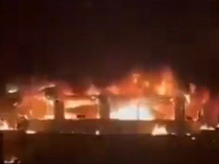 Nachtclub brennt nieder: Besitzer fliehen Stunden später nach Thailand