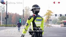 إطلاق أول روبوت بشري لتنظيم المرور في الصين